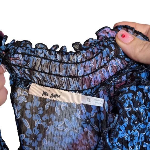 Francesca's Collections Blue Floral Ruched Long Sleeve High Neck Dress - Picture 9 of 11